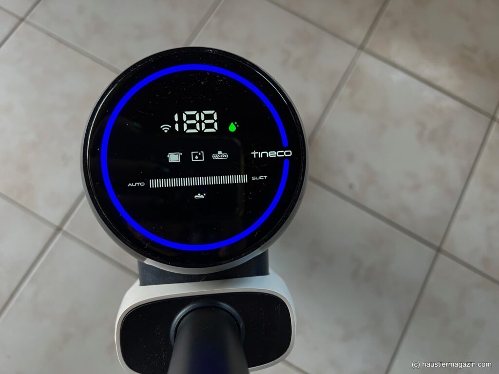 Im Suction Modus wird Wasser aufgesaugt und keines verspritzt.